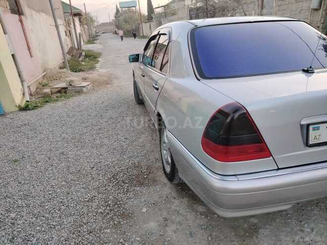 Mercedes C 180-6