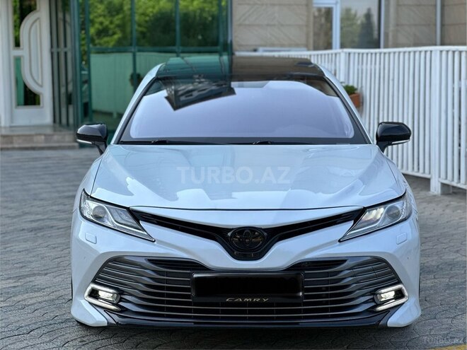 Toyota Camry-6