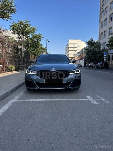 BMW 520-1