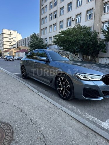 BMW 520-9