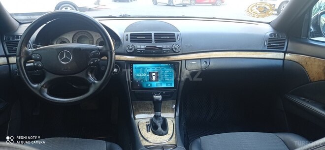 Mercedes E 220-3