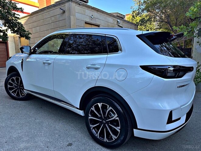 Changan Qiyuan Q05-2