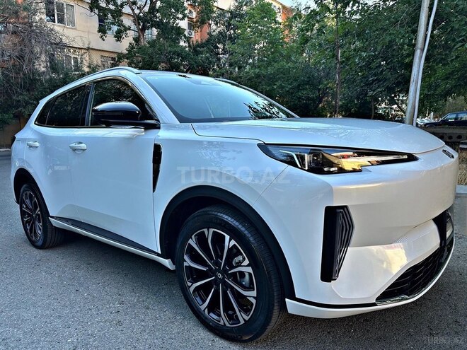 Changan Qiyuan Q05-7