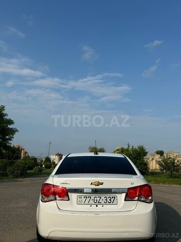 Chevrolet Cruze-3