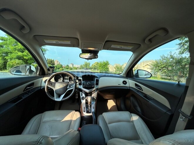 Chevrolet Cruze-5