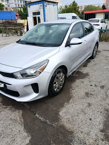 Kia Rio-6