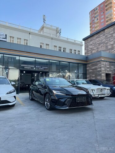 Toyota Camry-4