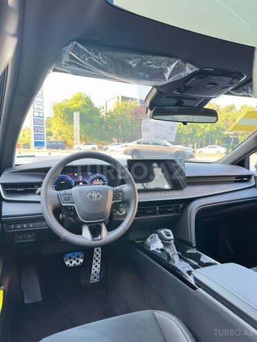 Toyota Camry-8