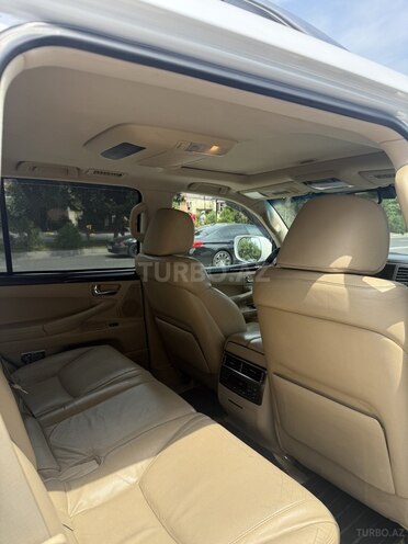 Lexus LX 570-9
