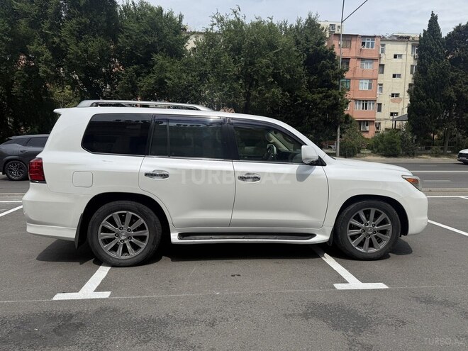 Lexus LX 570-4