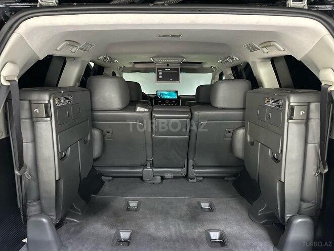 Toyota Land Cruiser-25
