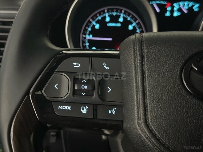 Toyota Land Cruiser-29
