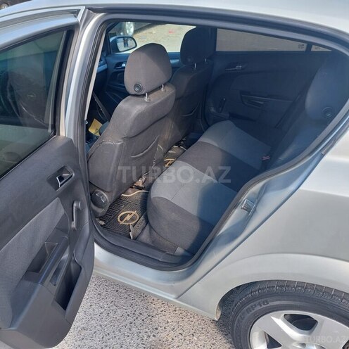 Opel Astra-7