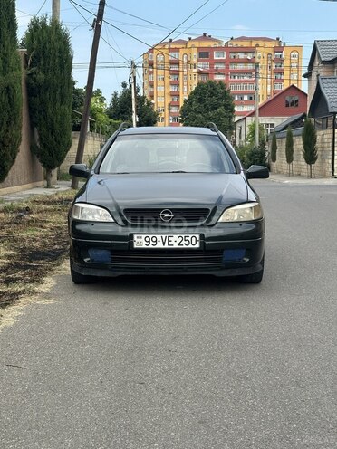 Opel Astra-1