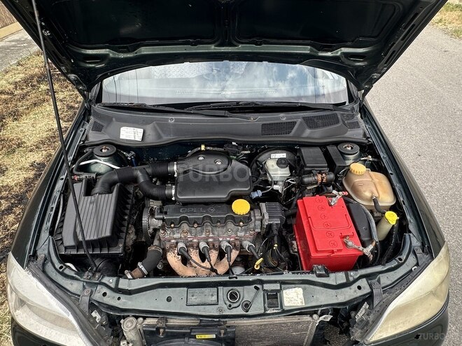 Opel Astra-13