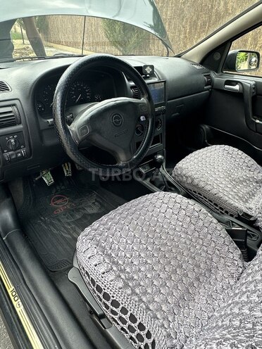 Opel Astra-14