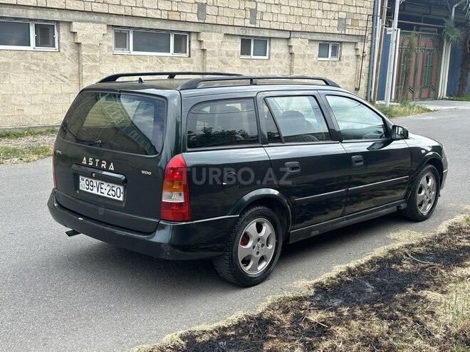 Opel Astra-7