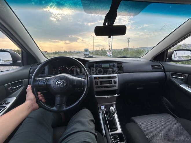 Toyota Corolla-3