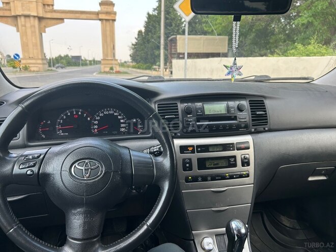 Toyota Corolla-8