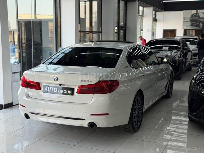 BMW 530e-4