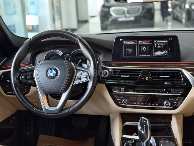 BMW 530e-9