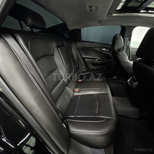 Chevrolet Malibu-10
