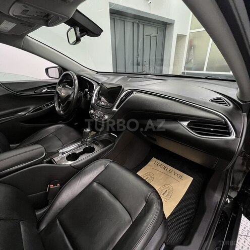 Chevrolet Malibu-9