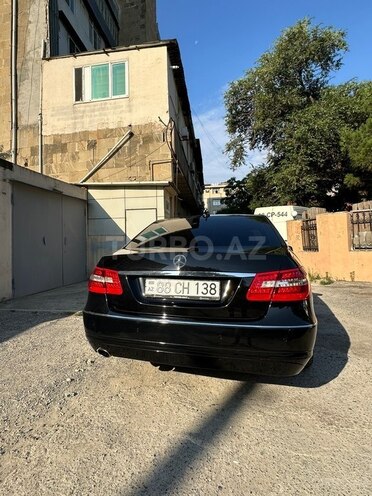Mercedes E 250-5