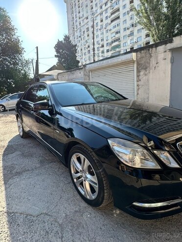Mercedes E 250-4