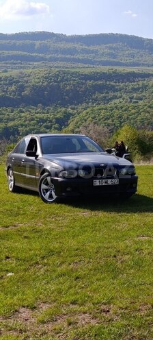 BMW 528-11