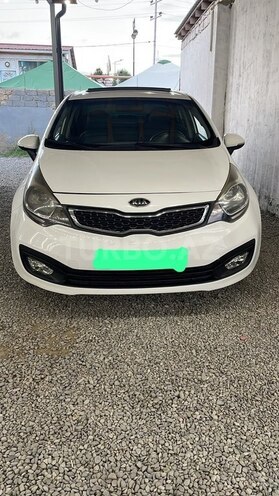 Kia Rio-1