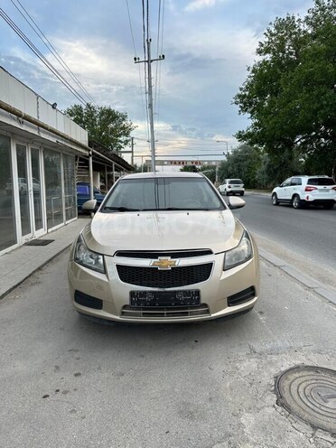 Chevrolet Cruze-1