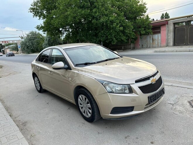 Chevrolet Cruze-5