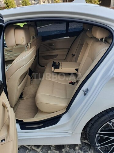 BMW 528-4