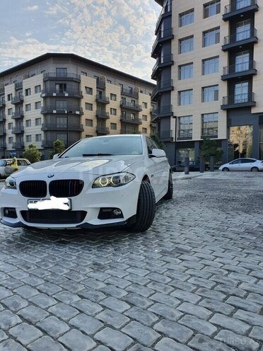 BMW 528-9