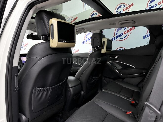 Hyundai Santa Fe-14