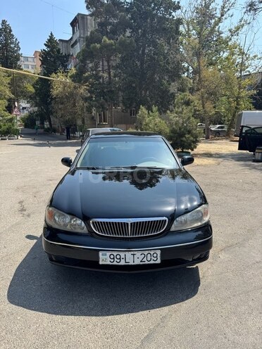 Nissan Maxima-1