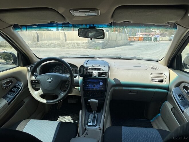 Nissan Maxima-6