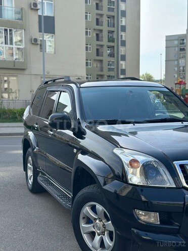 Toyota Land Cruiser Prado-13