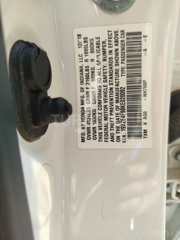 Honda Insight-8