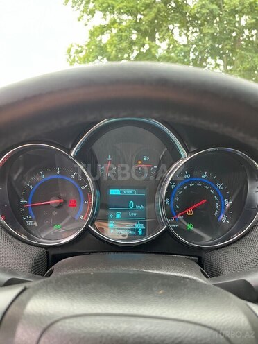 Chevrolet Cruze-7