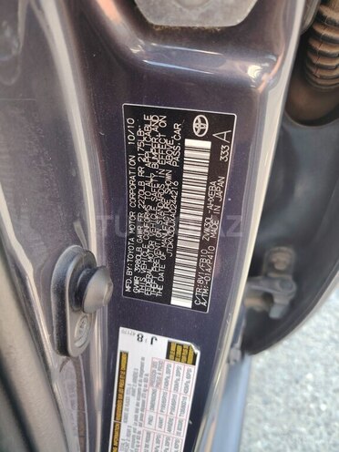 Toyota Prius-6