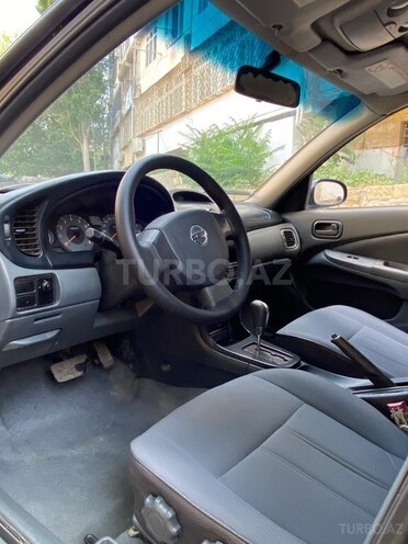 Nissan Sunny-3