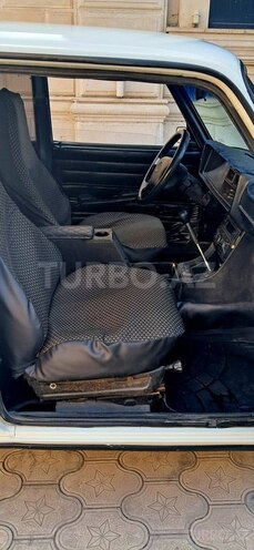 LADA (VAZ) 2107-15