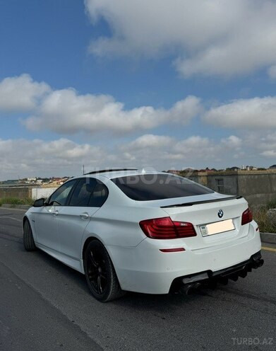 BMW 528-2