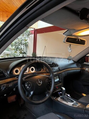 Mercedes E 220-5