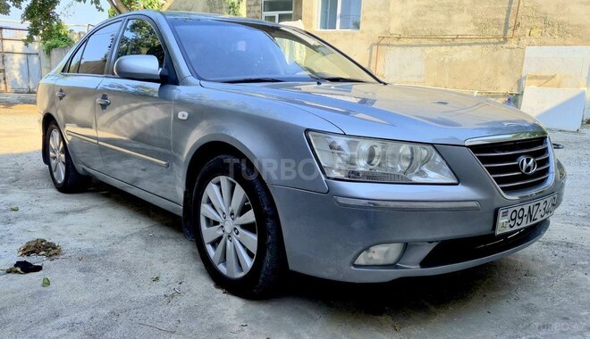 Hyundai Sonata-4
