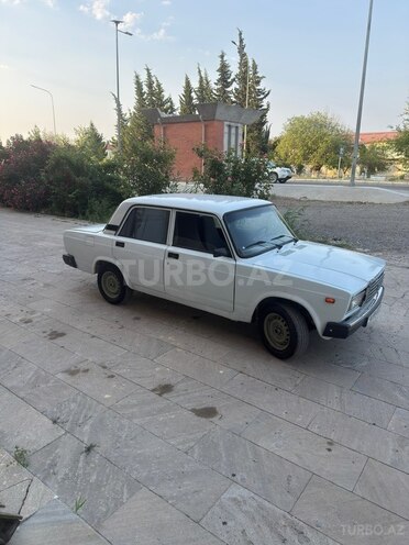 LADA (VAZ) 2107-4