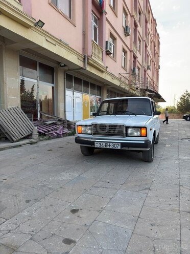 LADA (VAZ) 2107-6