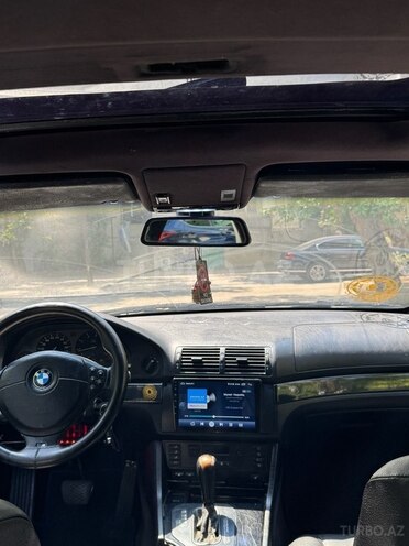 BMW 523-9